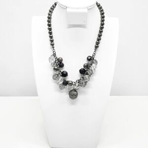 🍍3/$15🍍 Edgy Glam Crystal Beaded Necklace